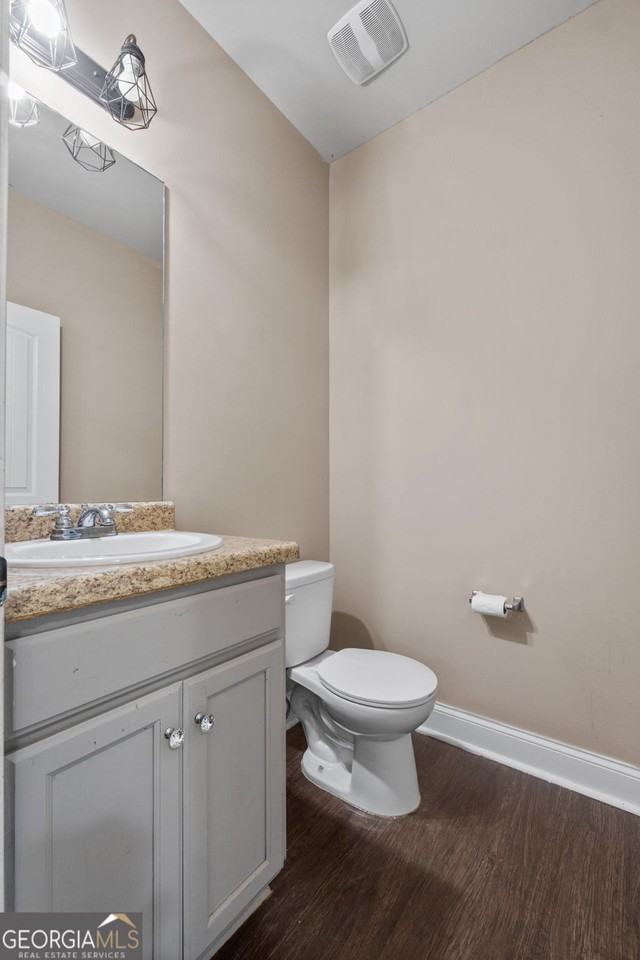 475 Louise Way - Photo 6 of 38
