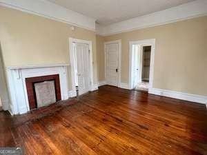 74 Spring St #C - Photo 4 of 10