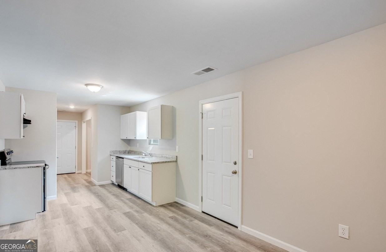 114 Lyla Lane - Photo 7 of 18