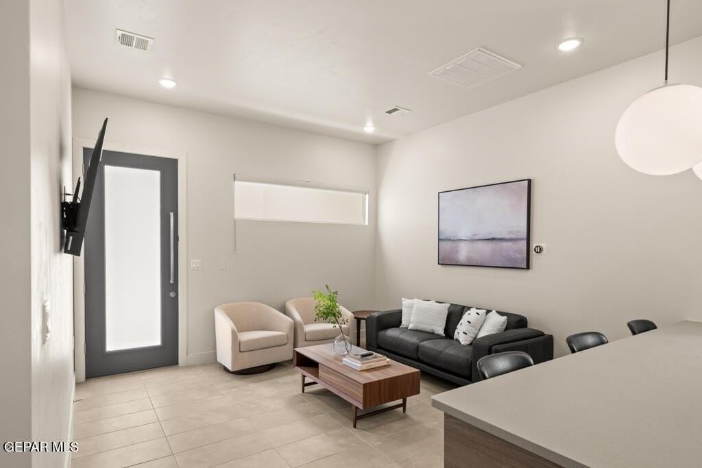 828 Acton St #2 - Photo 7 of 22