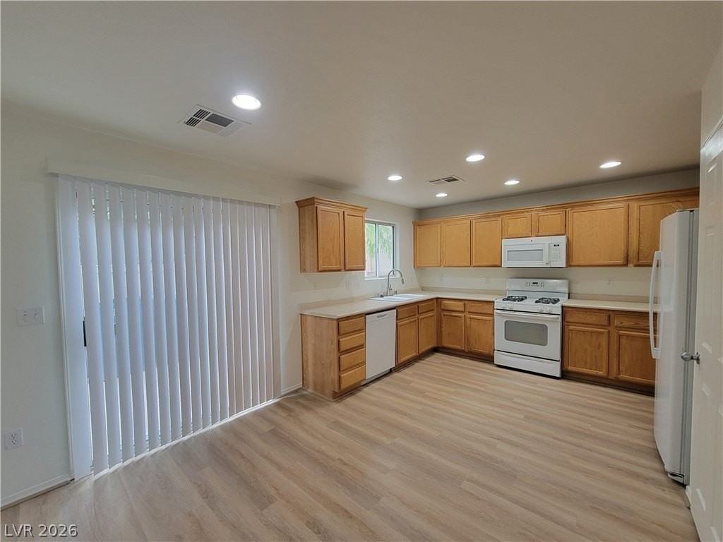 3813 Bayamon St #0 - Photo 2 of 28