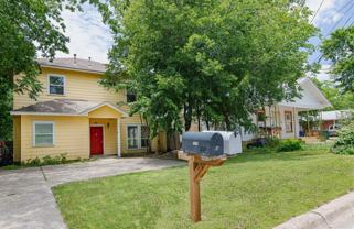 1702 Singleton Ave - Photo 1 of 1