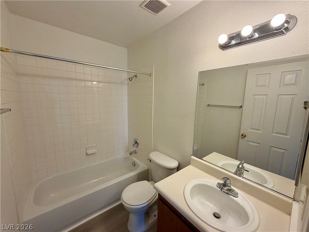 2704 Aarondavid Dr #C - Photo 7 of 8