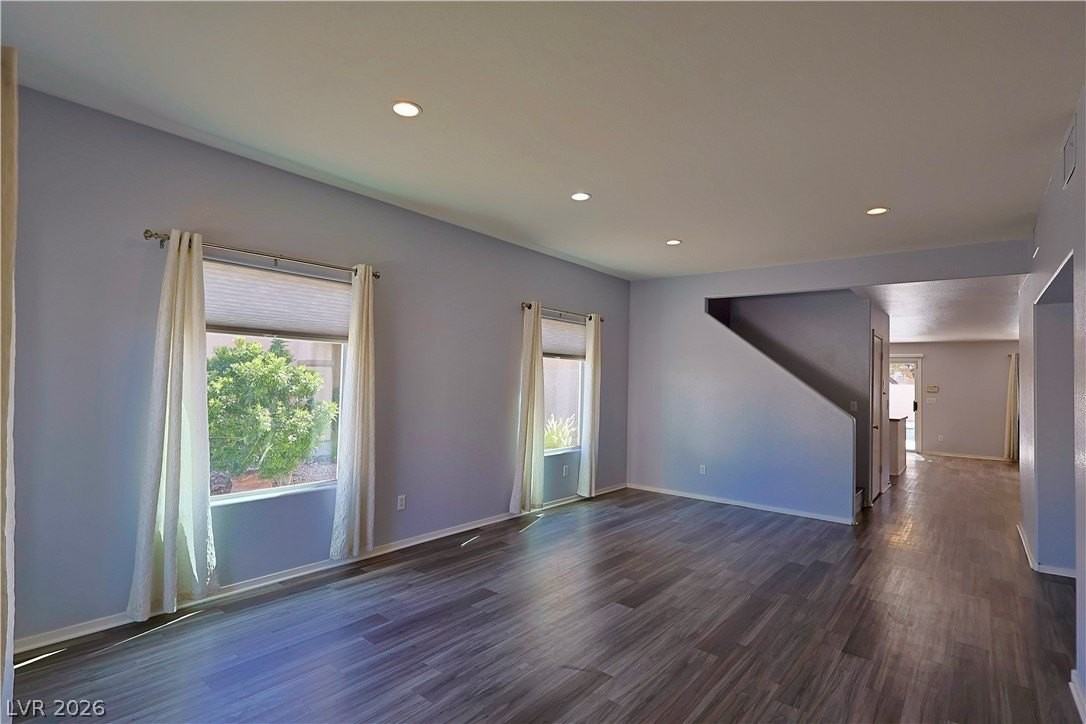 6113 Crystal Talon St - Photo 4 of 35