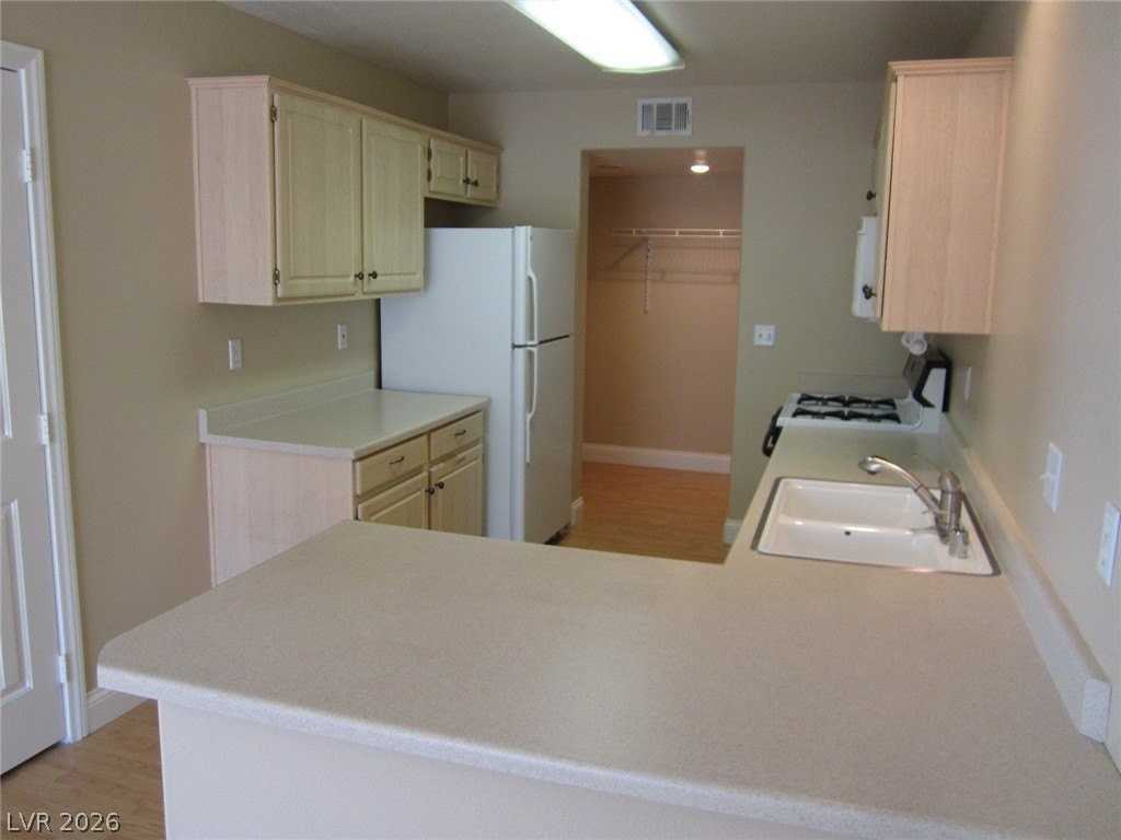 10242 Rocky Tree St - Photo 3 of 9
