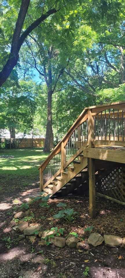 619 S Kentwood Ave - Photo 4 of 38