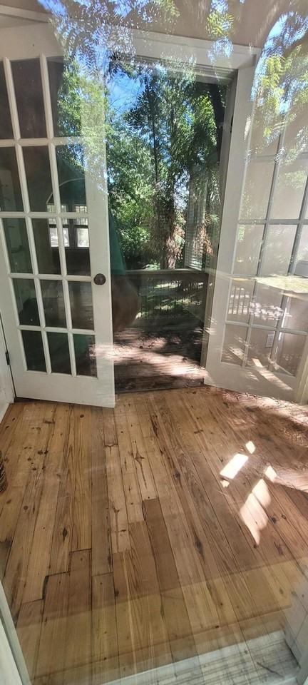 619 S Kentwood Ave - Photo 6 of 38