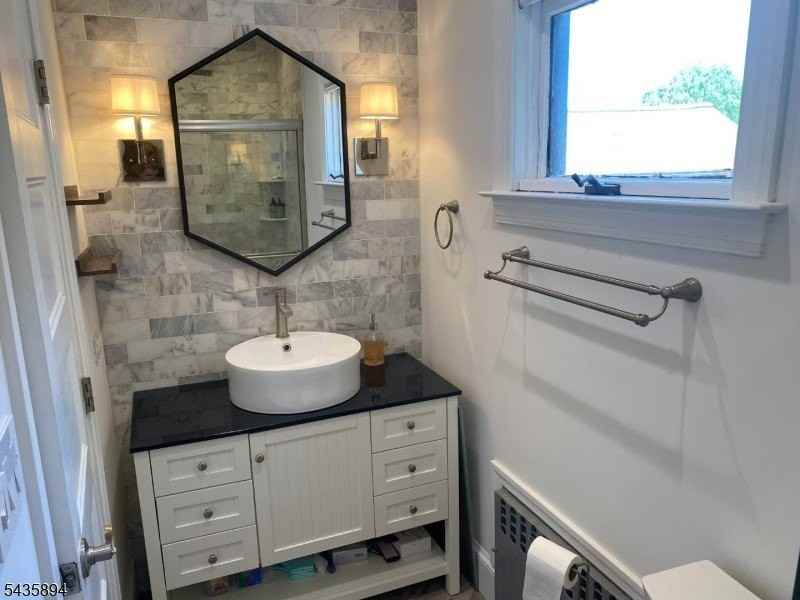971 Virgil Ave - Photo 6 of 25