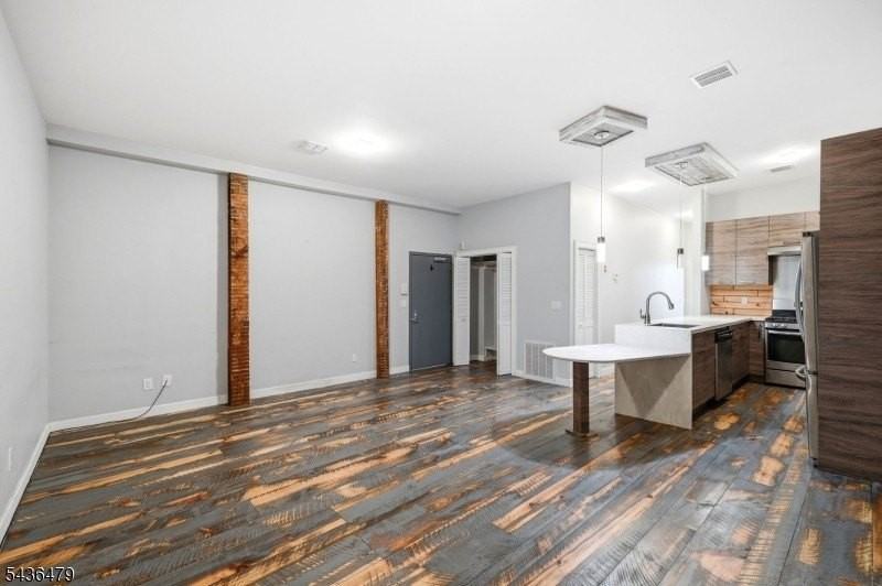 180 Spring St #304 - Photo 7 of 29