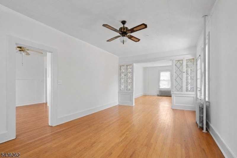 5514 Berkshire Valley Rd - Photo 4 of 36