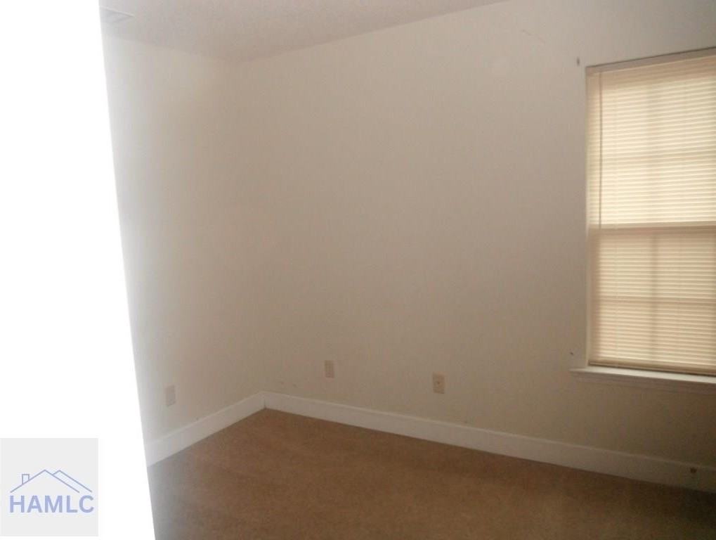 1113 Kelly Dr Apt 5 - Photo 3 of 4