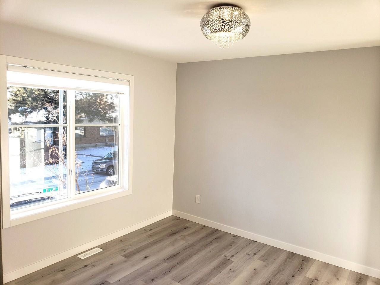 7224 81 Avenue Northwest - Photo 6 of 13
