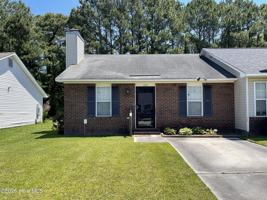 featured image of 109 Live Oak Ct