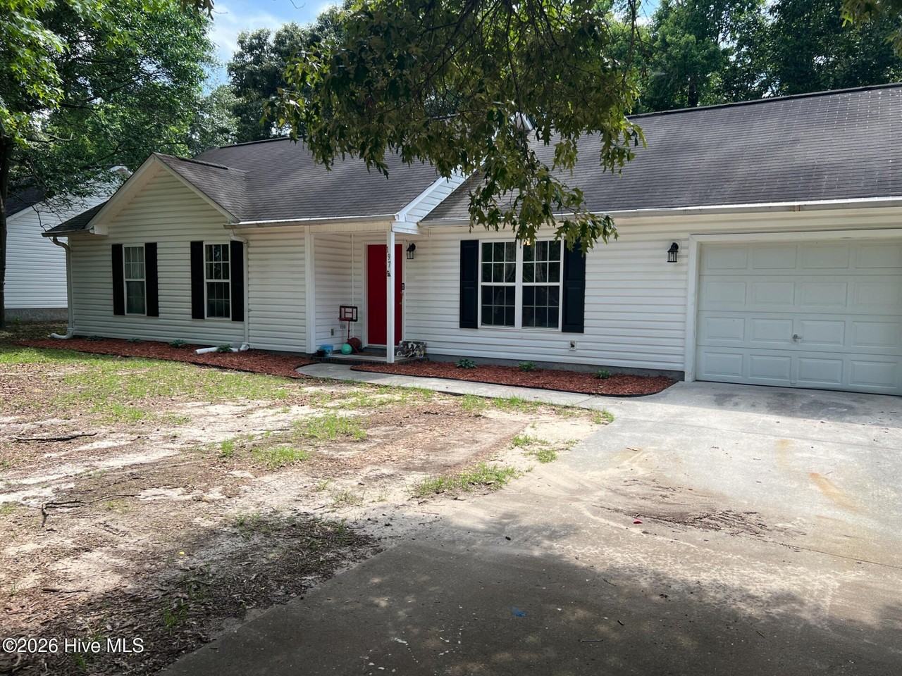 197 Bannermans Mill Rd - Photo 2 of 26