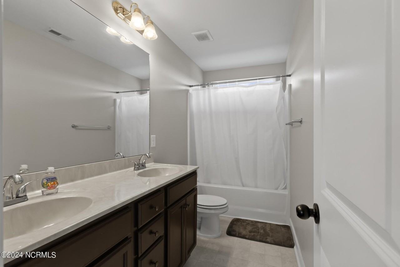 114 Bridgeport Dr - Photo 5 of 21