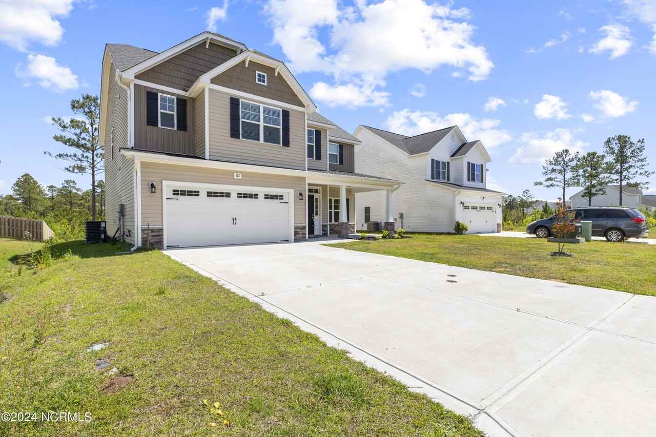 422 Anchor Hitch Ct - Photo 3 of 32