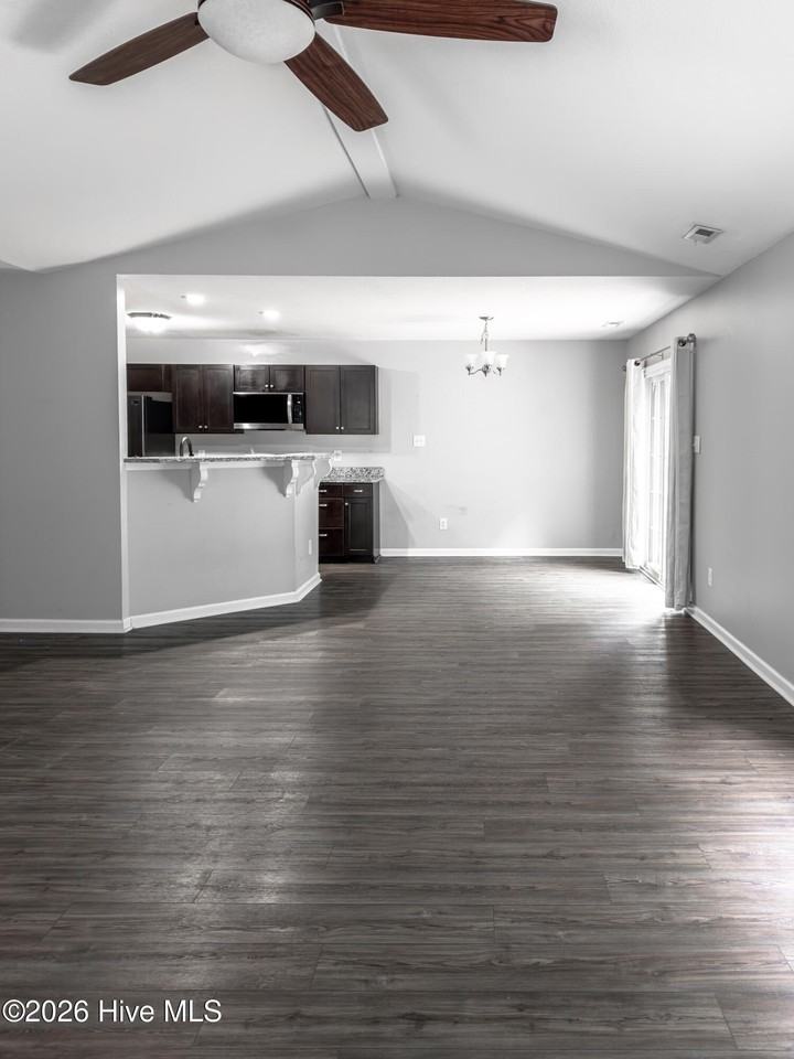 203 Saw Briar Ct - Photo 5 of 24