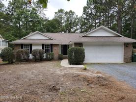 370 Sandhills Cir - Photo 1 of 1