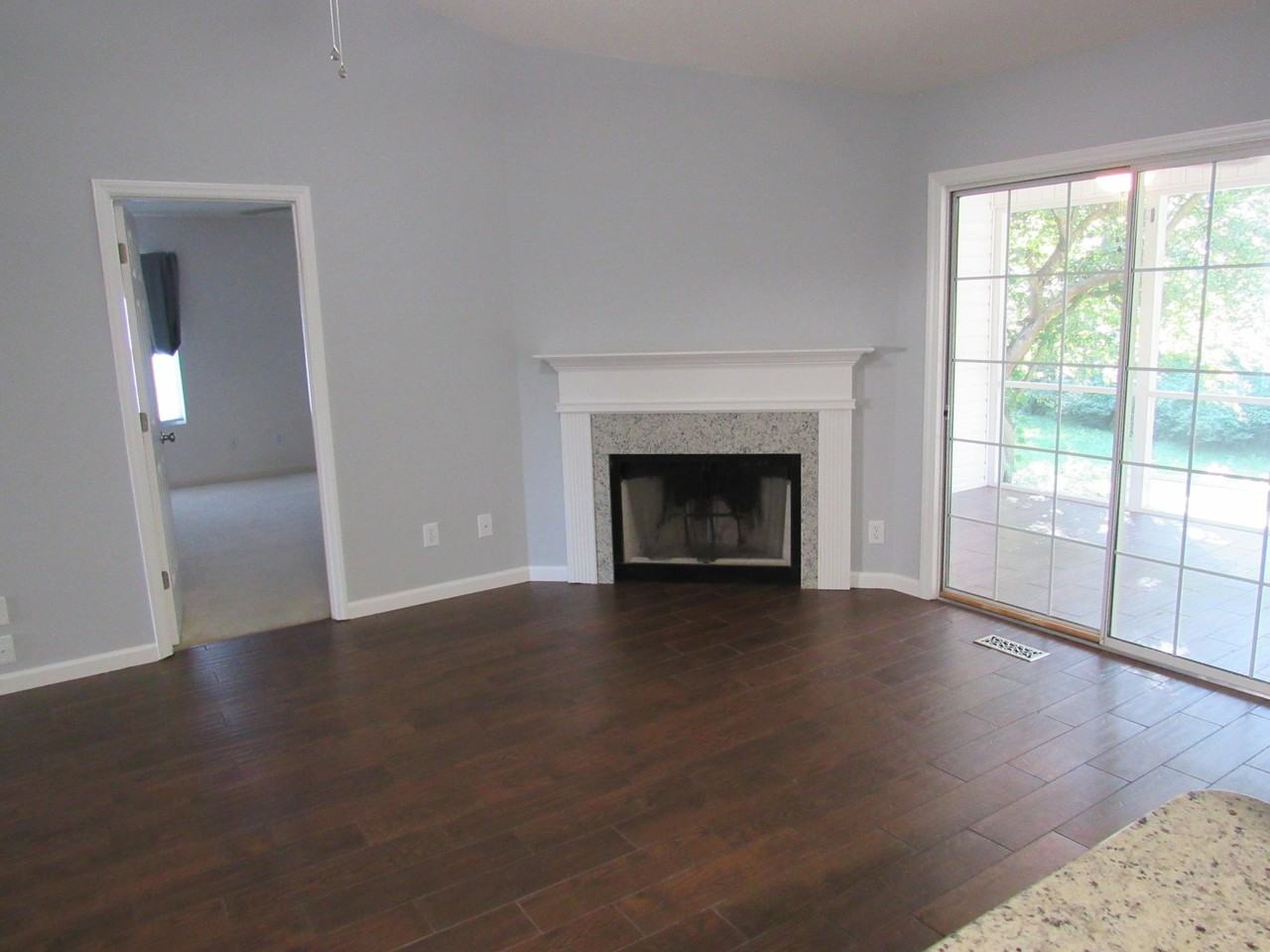 138 Kensington Way - Photo 5 of 18