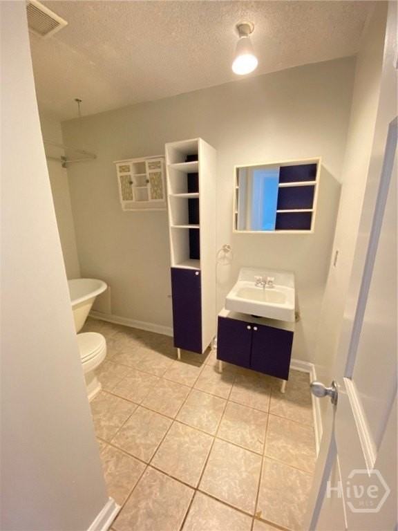 614 E Duffy St - Photo 7 of 11