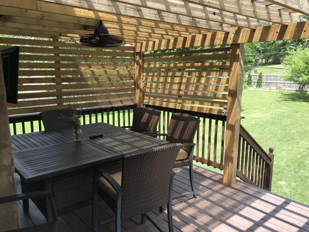 1104 Chinoe Rd - Photo 4 of 13