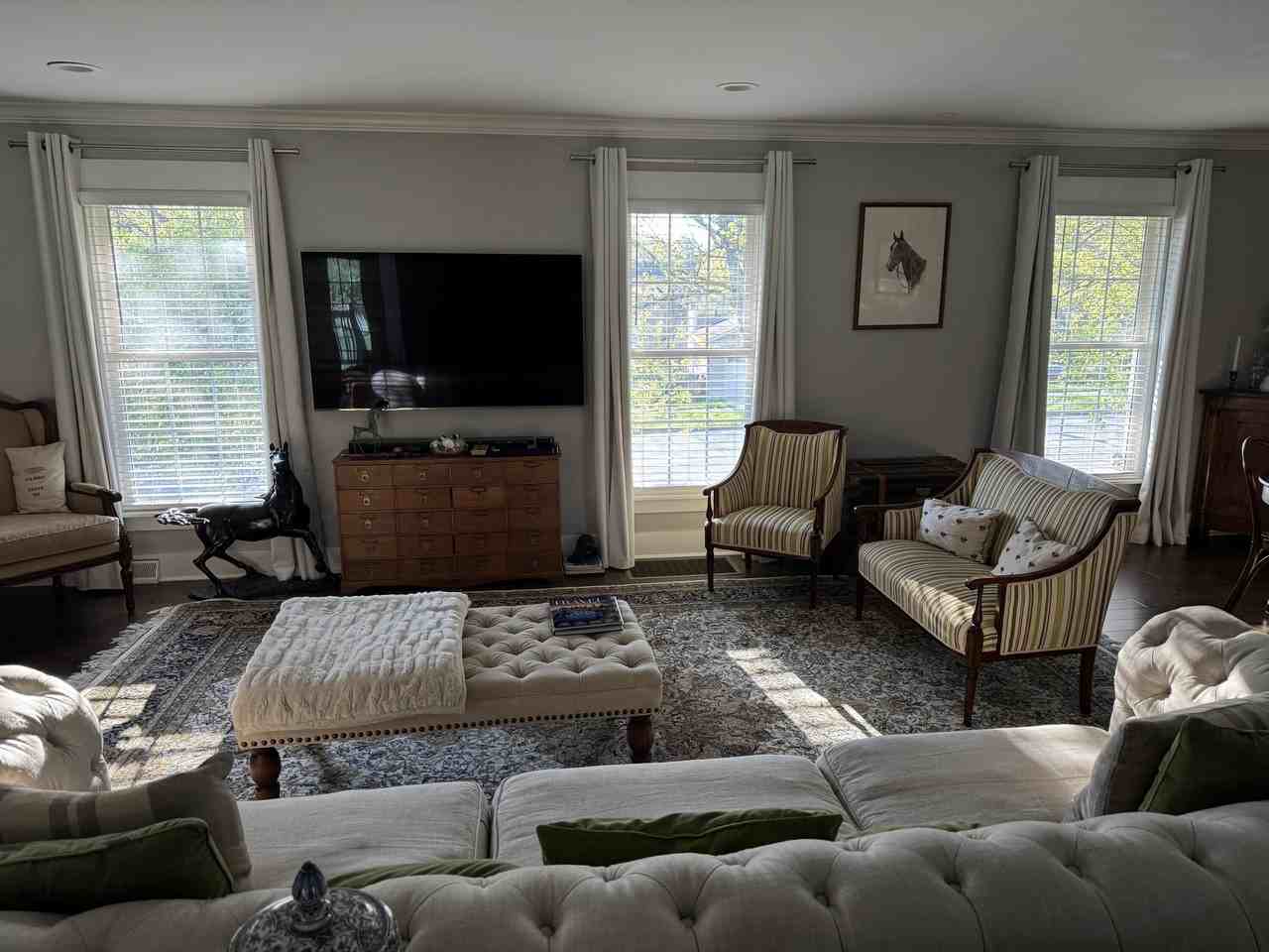 1104 Chinoe Rd - Photo 7 of 13