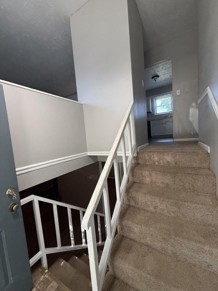 3545 Sundart Dr - Photo 6 of 24