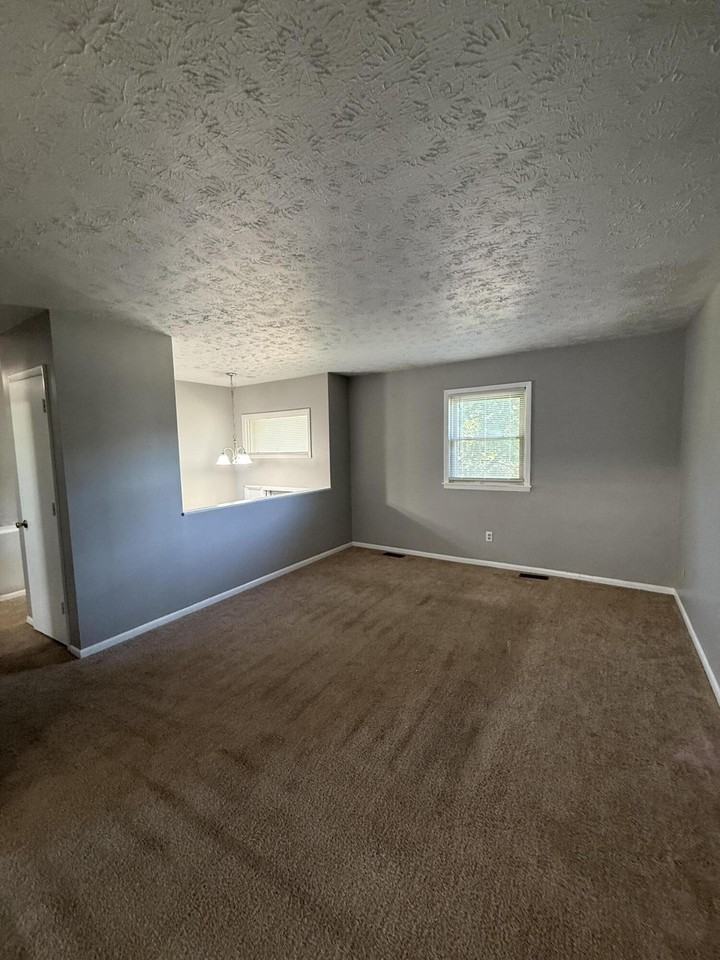 3545 Sundart Dr - Photo 7 of 24