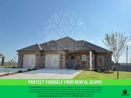 featured image of 2007 E Brookview Dr