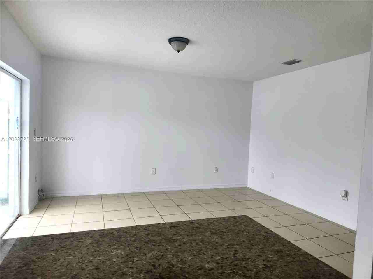 13658 Sw 142nd Ter #13658 - Photo 4 of 14