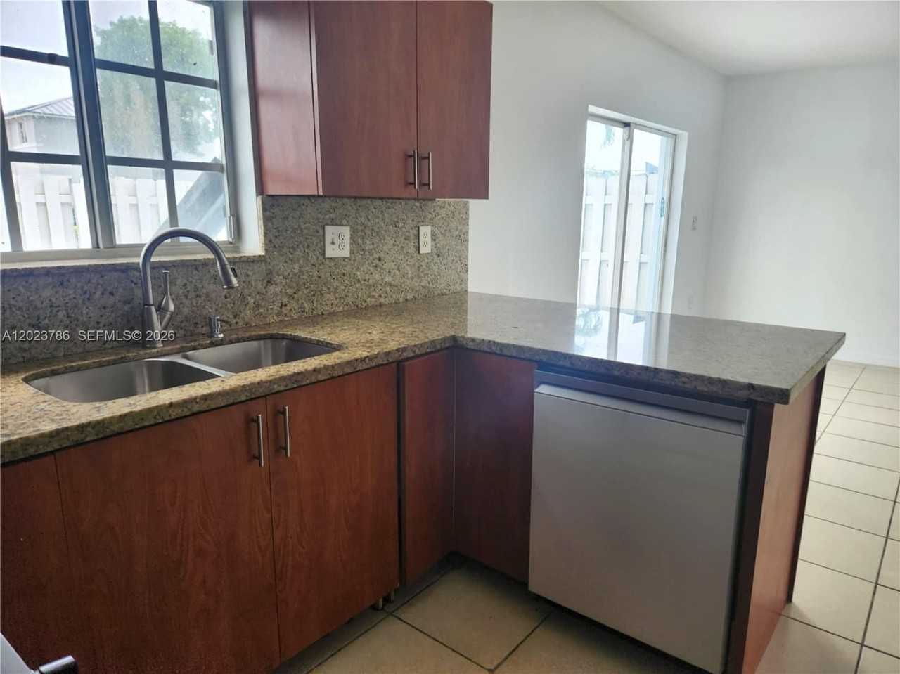 13658 Sw 142nd Ter #13658 - Photo 7 of 14