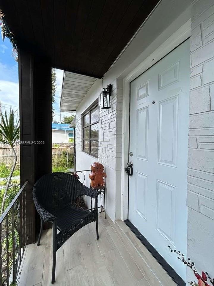 110 Nw 58th St #0 - Photo 4 of 25