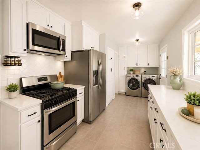 2420 W 116th St - Photo 3 of 8