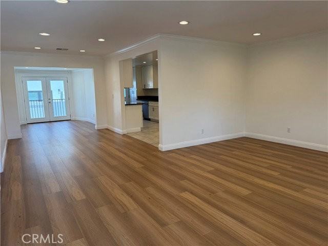 18531 Mansel Ave - Photo 2 of 8