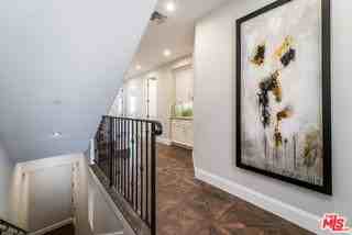 812 S Catalina Ave #B - Photo 3 of 8