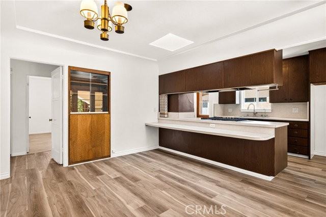 4167 Brunswick Ave - Photo 6 of 8