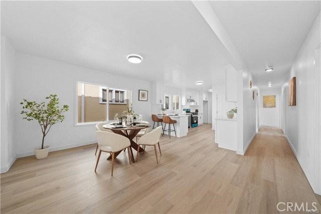 1558 Hauser Blvd - Photo 7 of 8