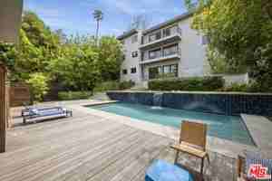 featured image of 2035 De Mille Dr