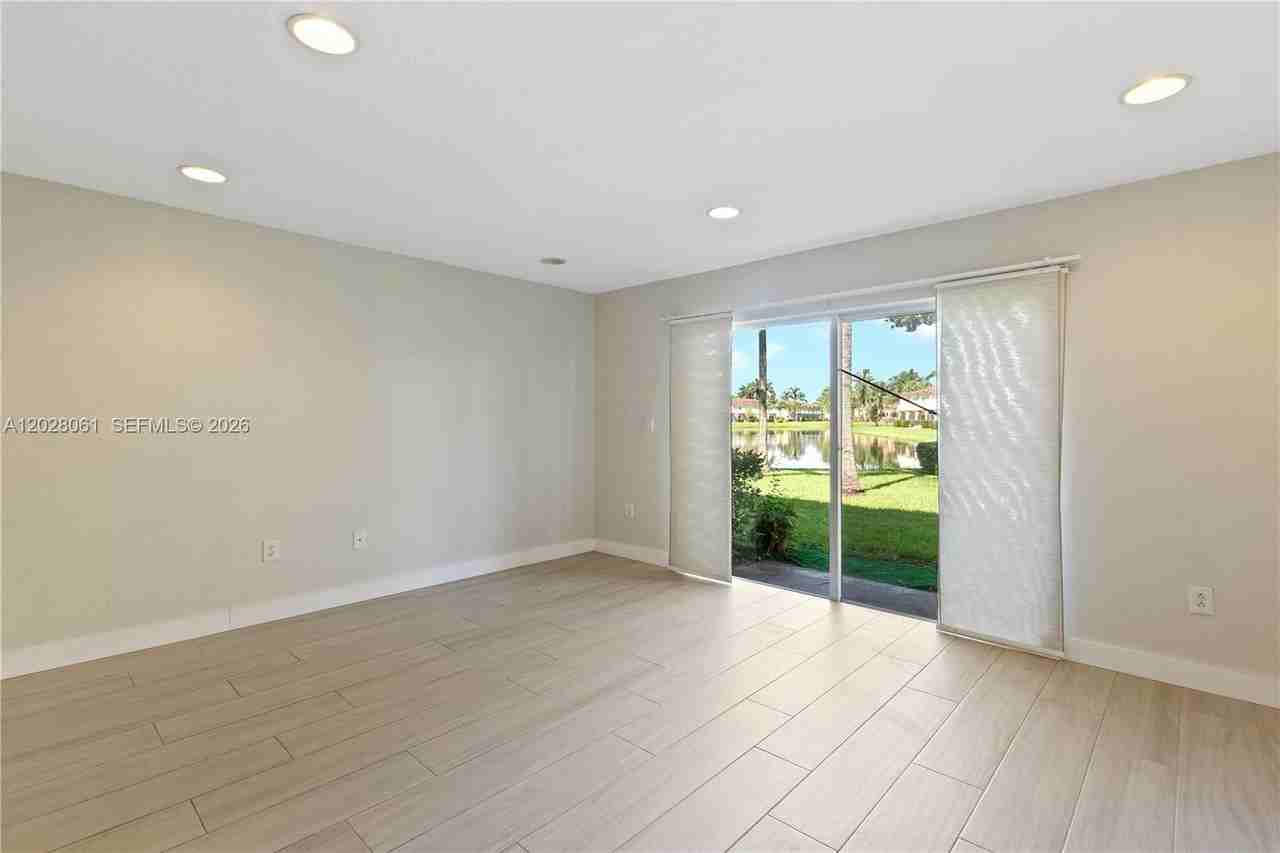 3126 Sw 128th Ave #157 - Photo 4 of 25