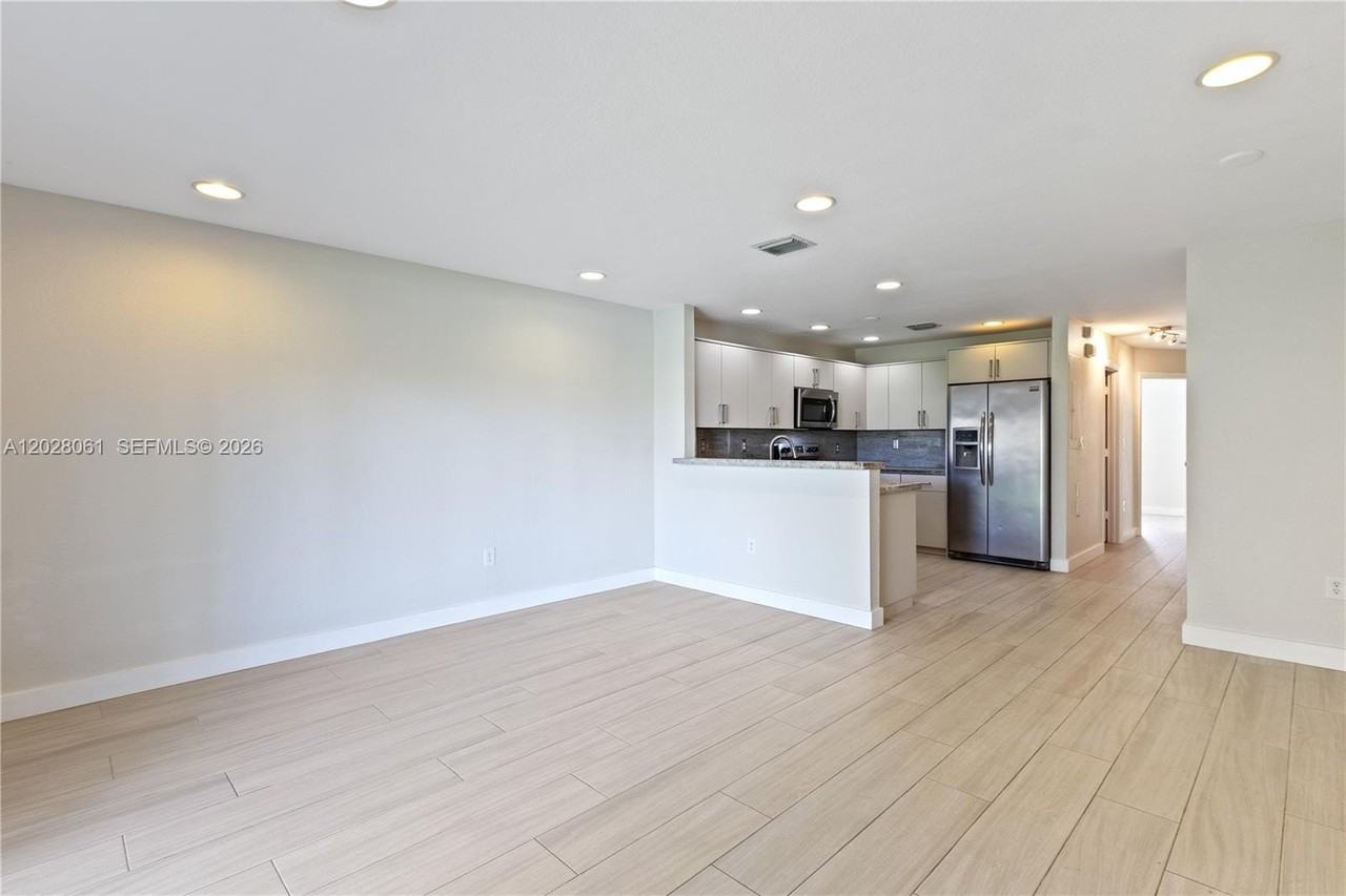 3126 Sw 128th Ave #157 - Photo 6 of 25