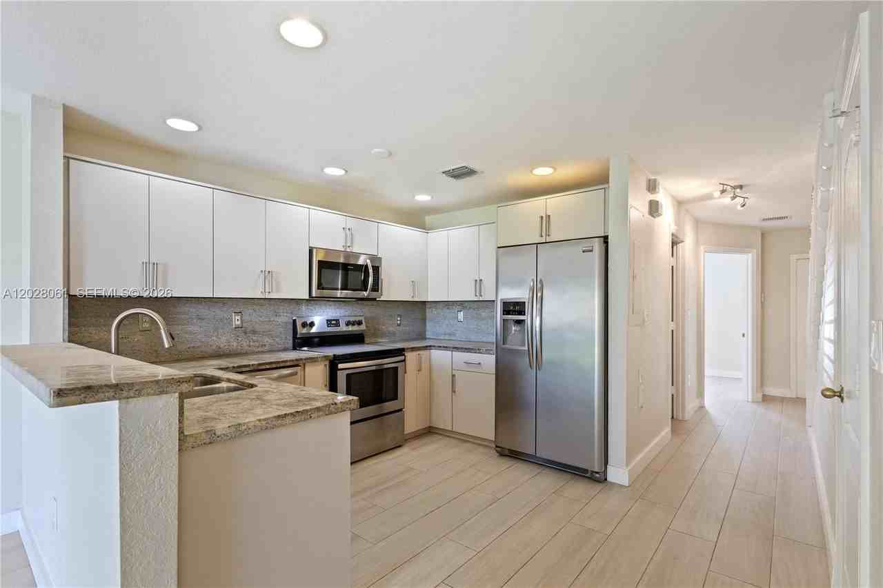 3126 Sw 128th Ave #157 - Photo 7 of 25