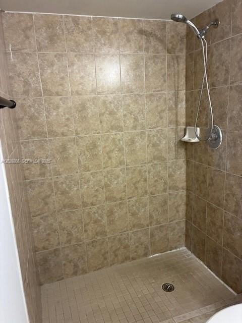 7075 Nw 186th St #C507 - Photo 5 of 15