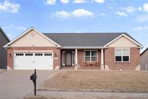 featured image of 2617 Lauren Lake Dr