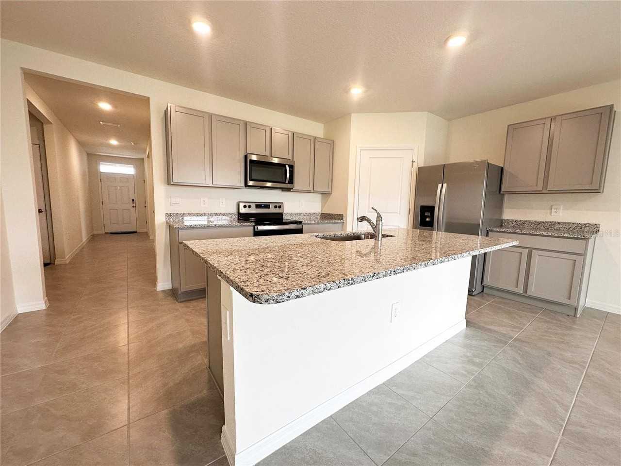 5105 Vecchio Ct - Photo 4 of 34