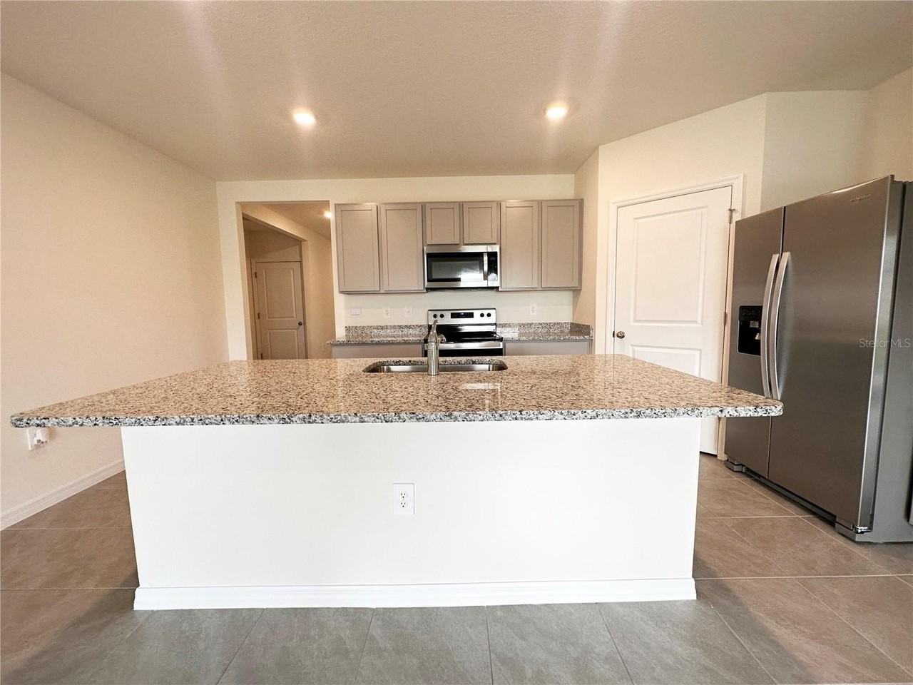 5105 Vecchio Ct - Photo 6 of 34