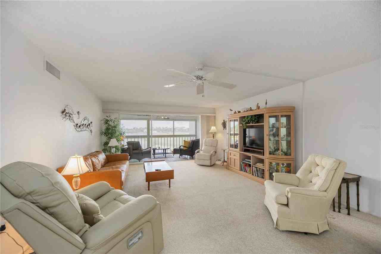 5050 Marianne Key Rd #1B - Photo 3 of 46