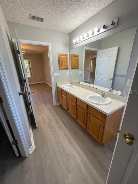 48 Renworth Ln - Photo 7 of 12