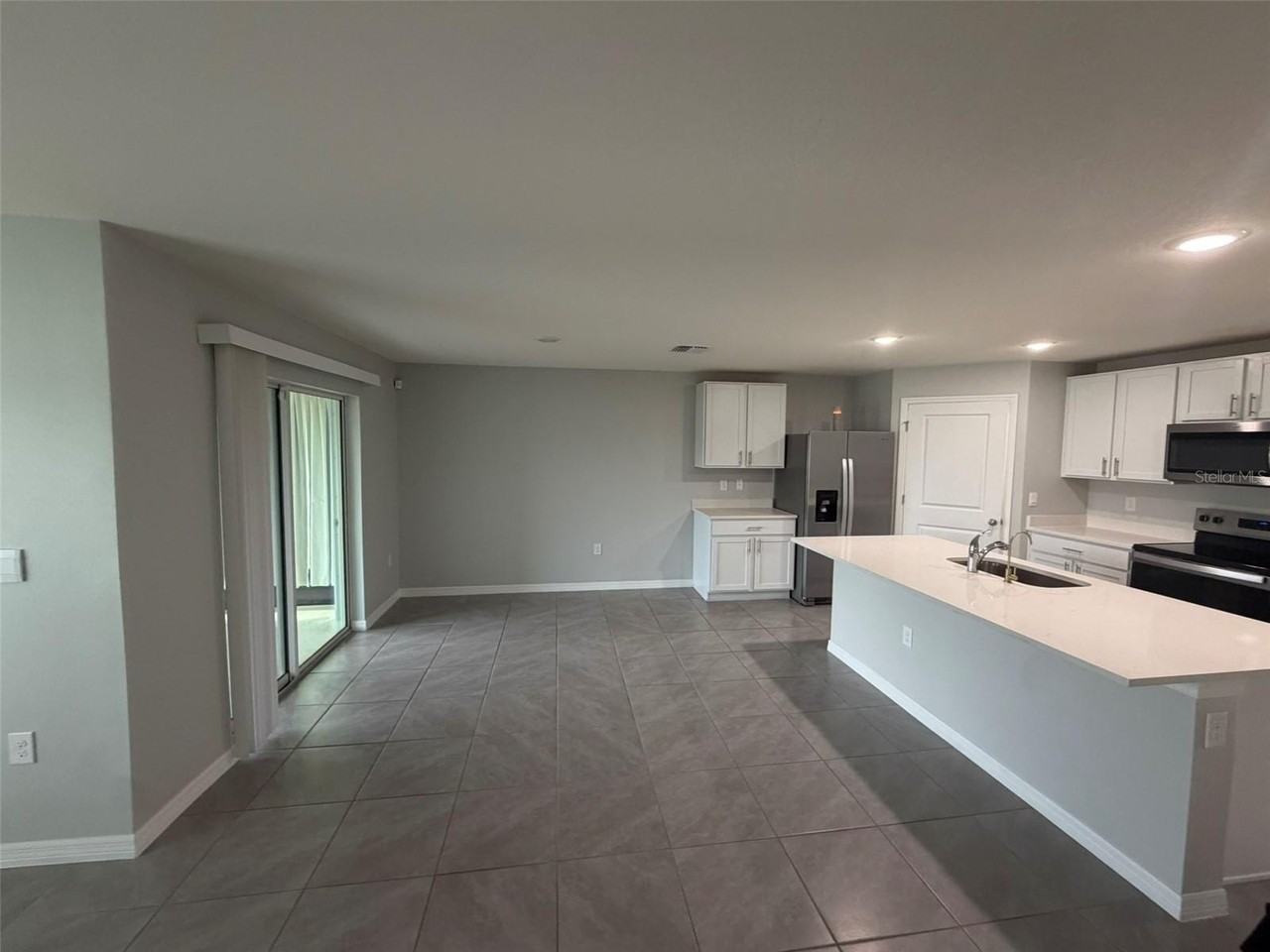 4703 Sw 85th Pl - Photo 7 of 29