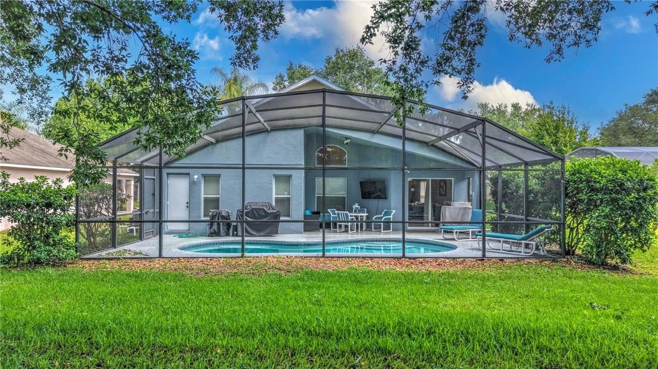 3087 Barbados Ln - Photo 2 of 14