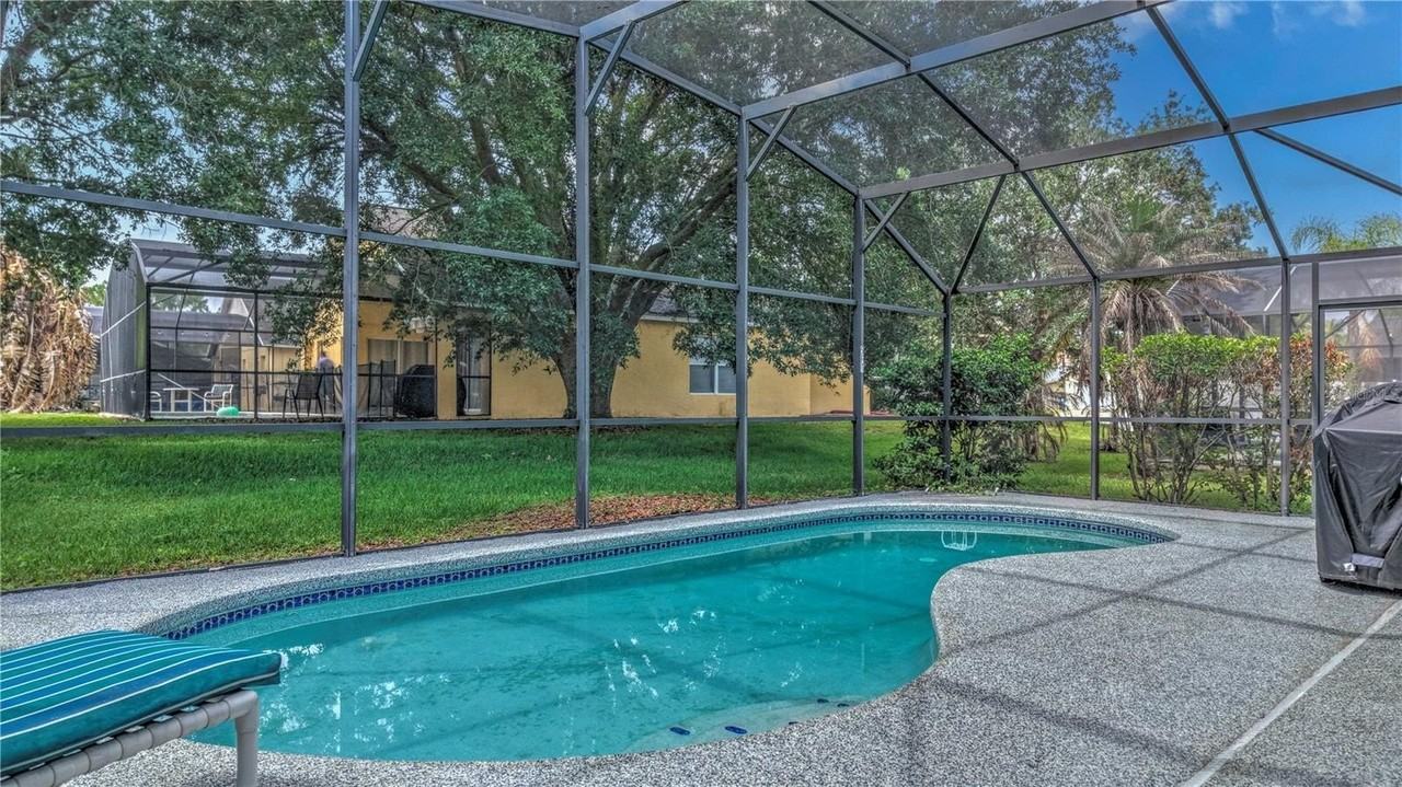 3087 Barbados Ln - Photo 6 of 14